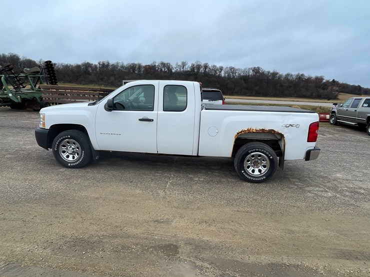 2013-chevrolet-1500-image-8