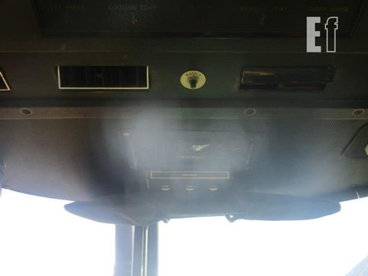 john-deere-4040-image-21