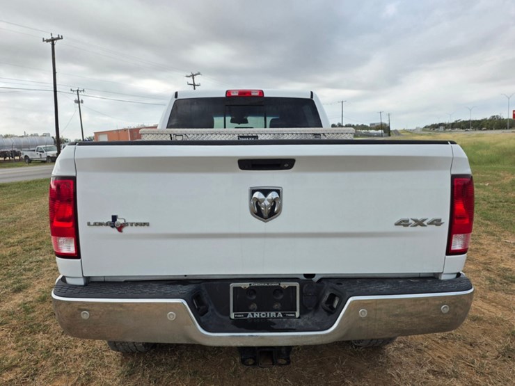 2018-dodge-2500-image-6