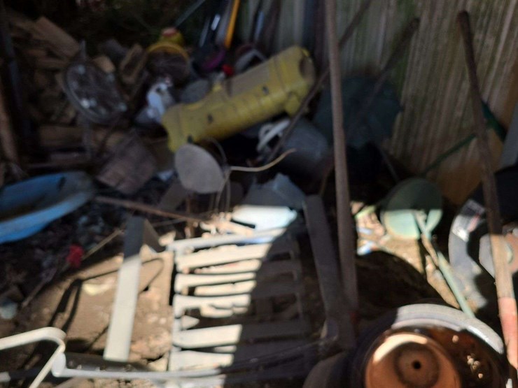 yard-tools,-hoses,-fan-blades,-sprayer-tank,-misc.-image-2