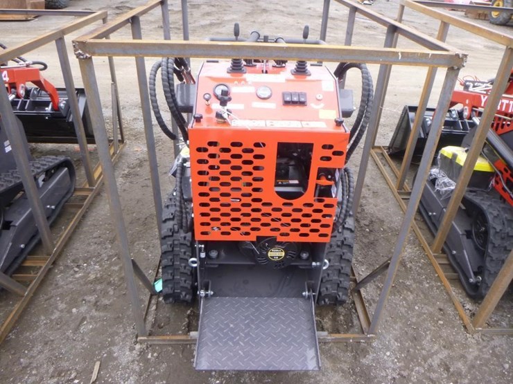 2025-agt-ysrt14-skid-steer-track-loader-image-6