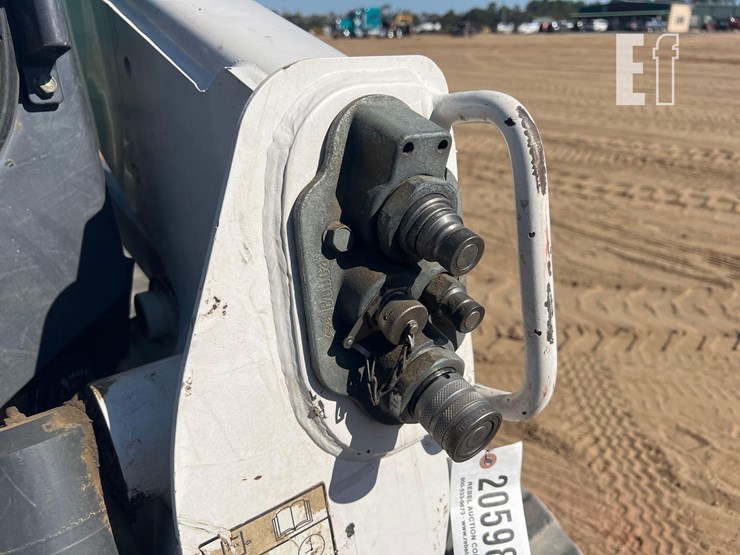 bobcat-t770-image-11