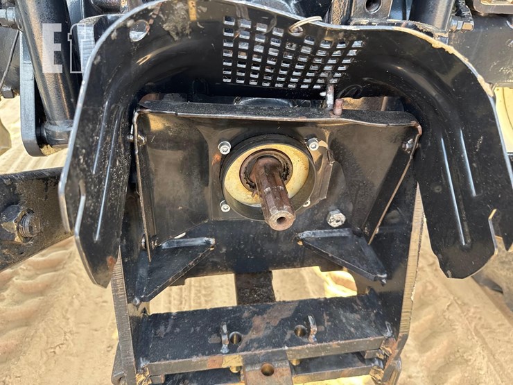 new-holland-ts115a-image-14