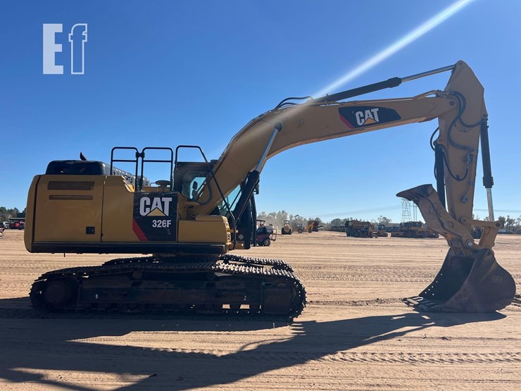 caterpillar-326fl-image-5