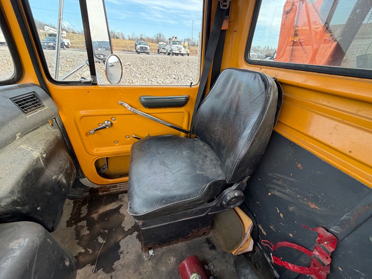 ford-lts9000-image-35