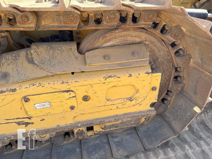 2021-caterpillar-d3-image-15