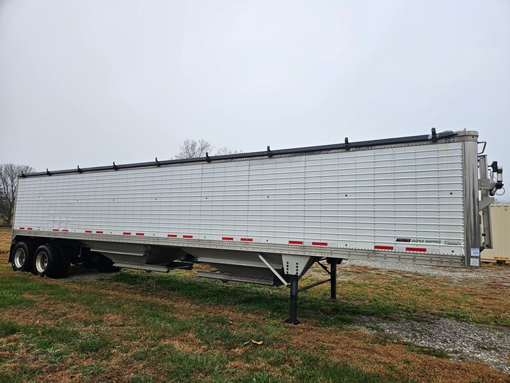 2017-timpte-hopper-bottom-image-16