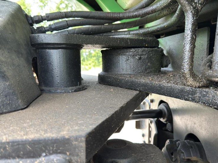 john-deere-2010-image-34