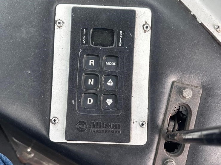 2011-capacity-tj5000-image-24