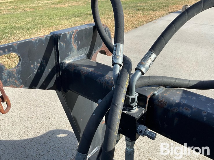 caterpillar-10-image-18