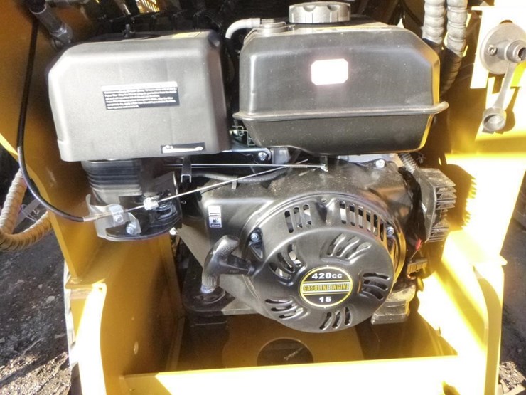 2025-agt-mx-mrt14-skid-steer-track-loader-image-15