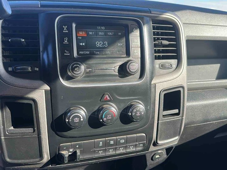 dodge-ram-3500-image-10
