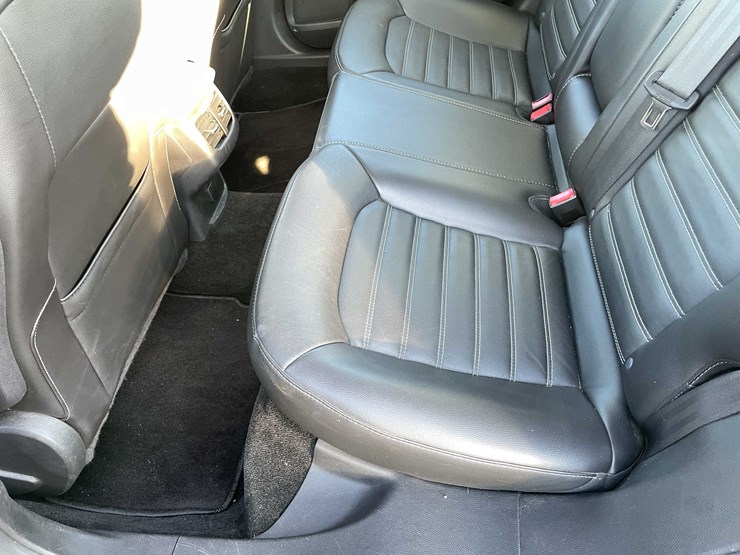 #1388-•-2015-ford-fusion-(has-wi-title)-(of)-image-95