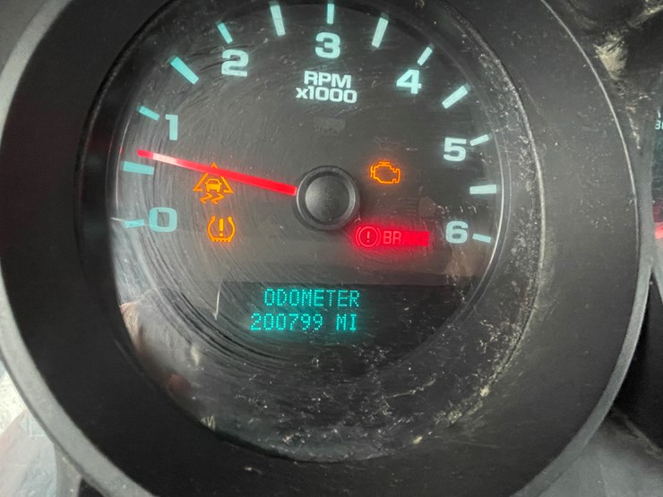 2010-chevrolet-1500-image-56