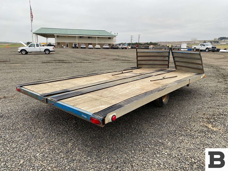 1995-trail-aire-utility-trailer-image-5