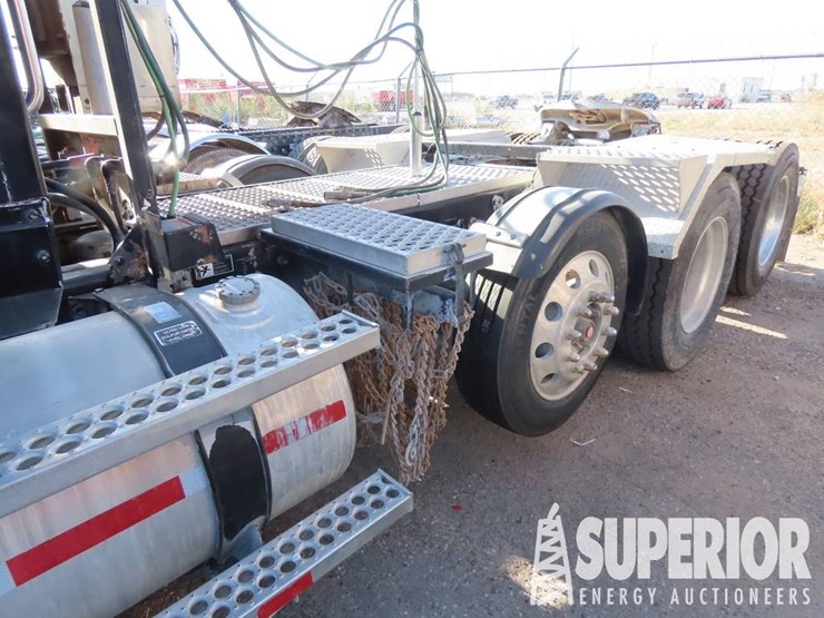 western-star-4900-image-6