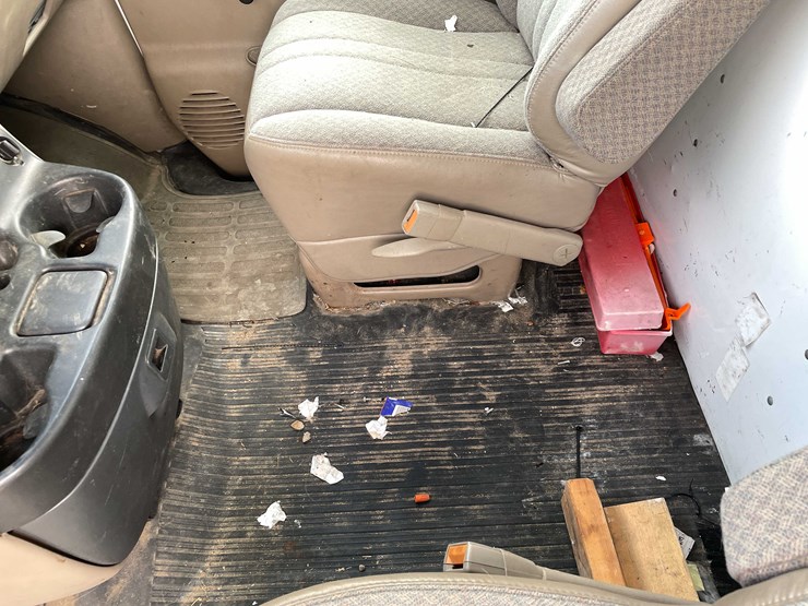 chevrolet-express-3500-image-57