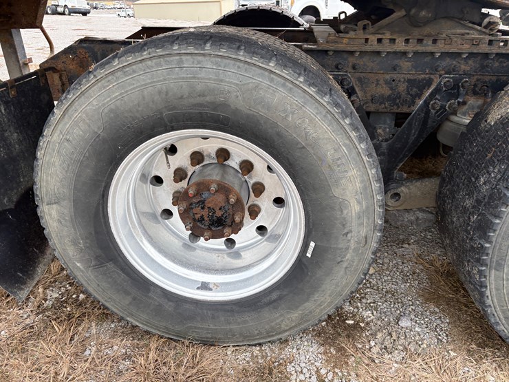 caterpillar-c15-image-8