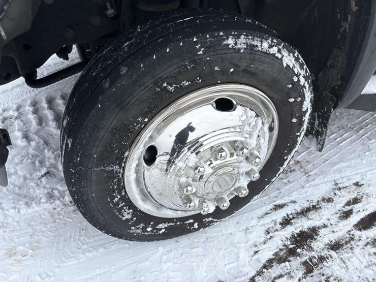 2012-ford-f450-image-8