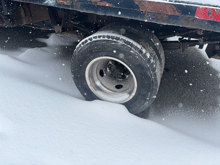 2004-gmc-sierra-1500-image-6