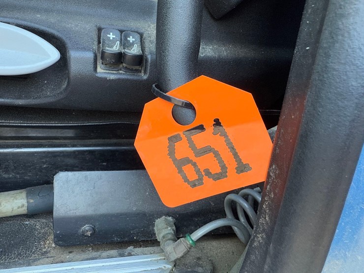 2016-kenworth-t880-image-23