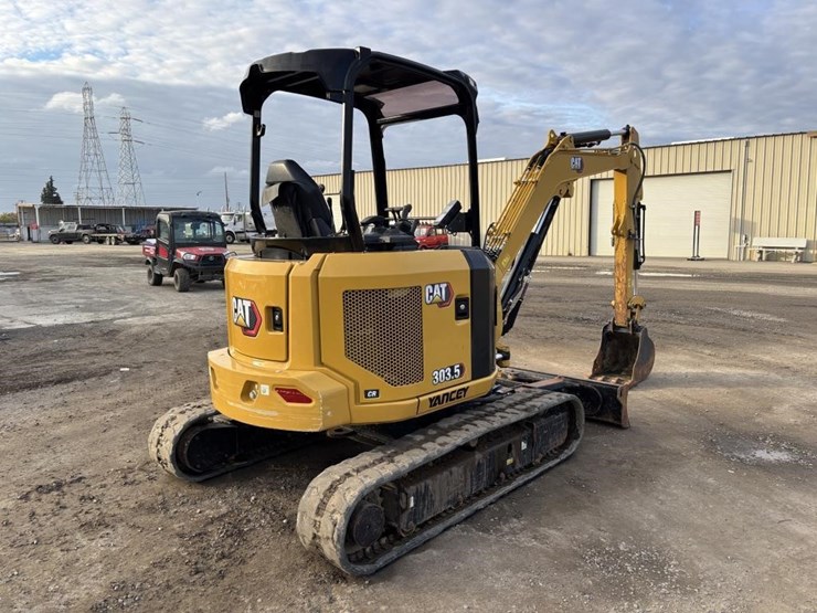 2022-caterpillar-303.5-image-3