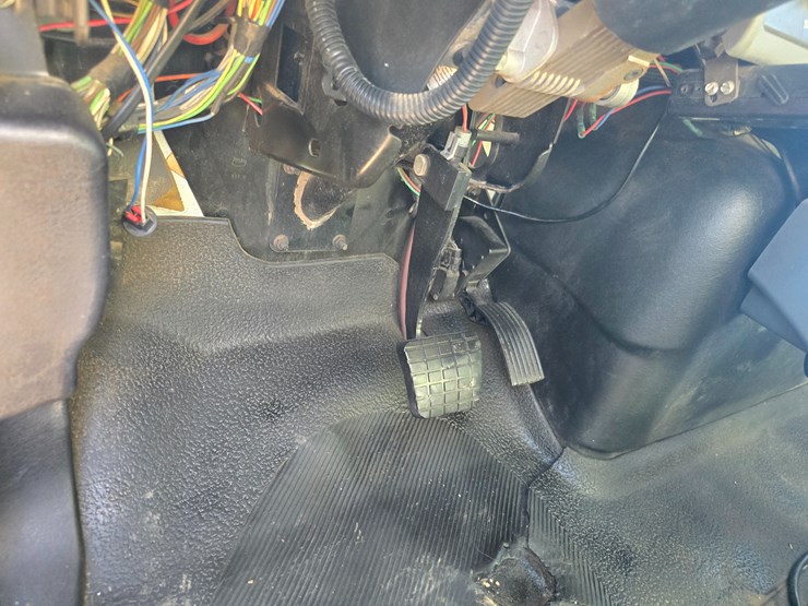 international-durastar-4300-image-61