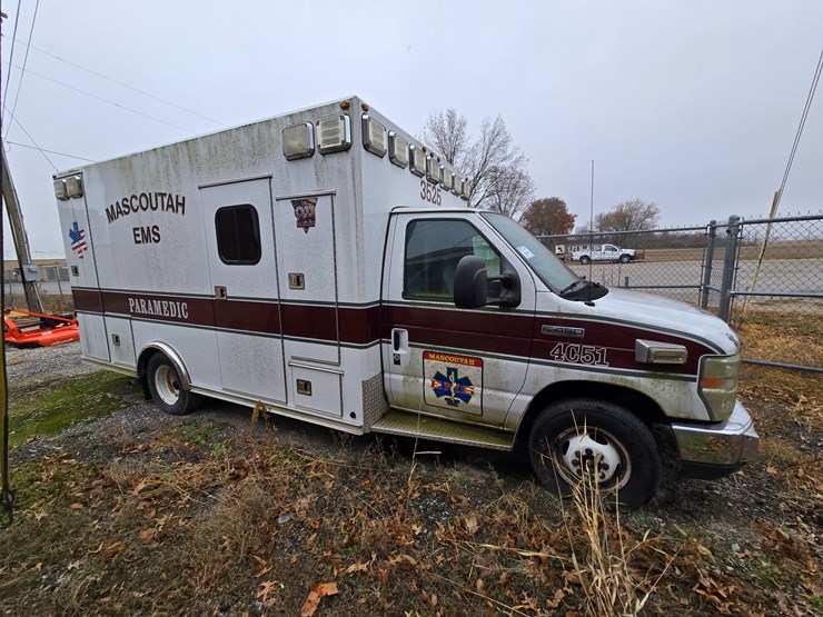 2010-ford-e450-image-20