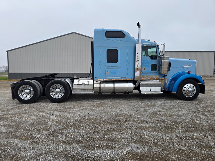 1999-kenworth-w900l-image-34