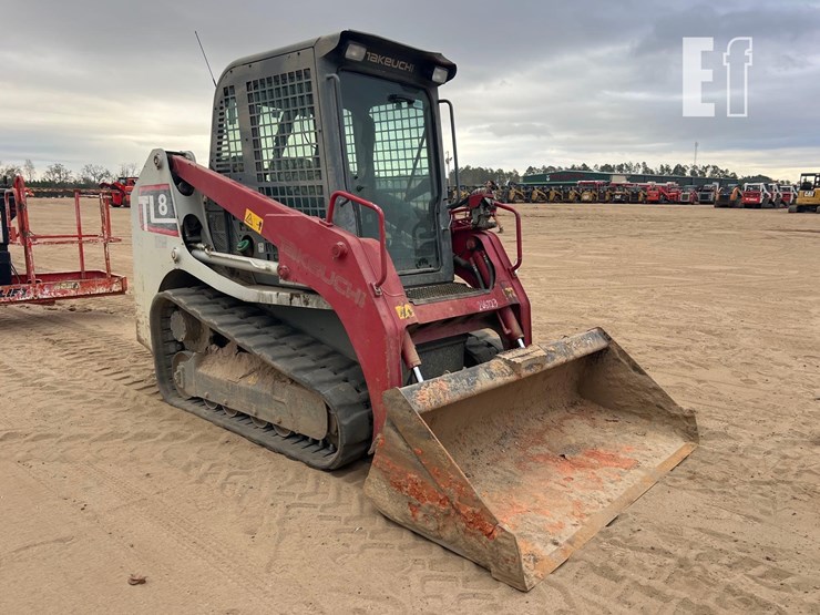 2019-takeuchi-tl8-image-6