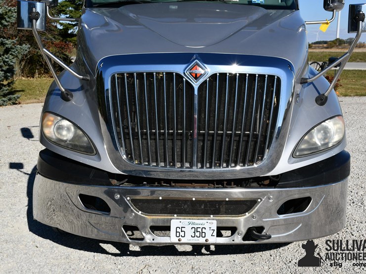 2017-international-prostar-image-9