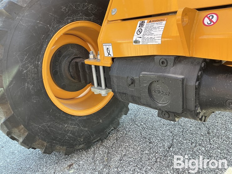 2024-venieri-5.63c-wheel-loader-image-14