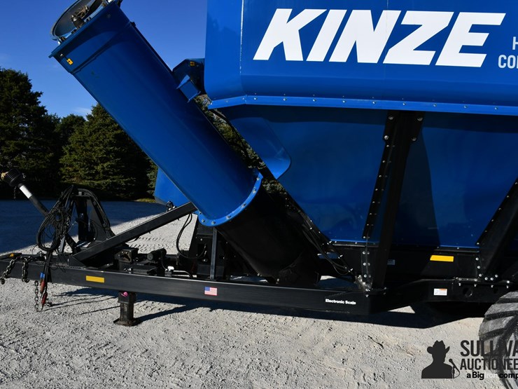 2023-kinze-1521-image-16