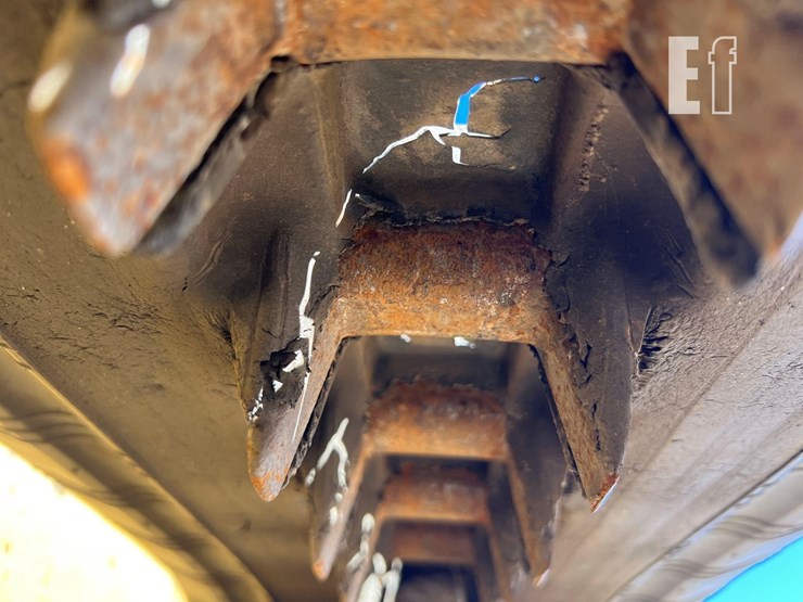 caterpillar-305e2-cr-image-12