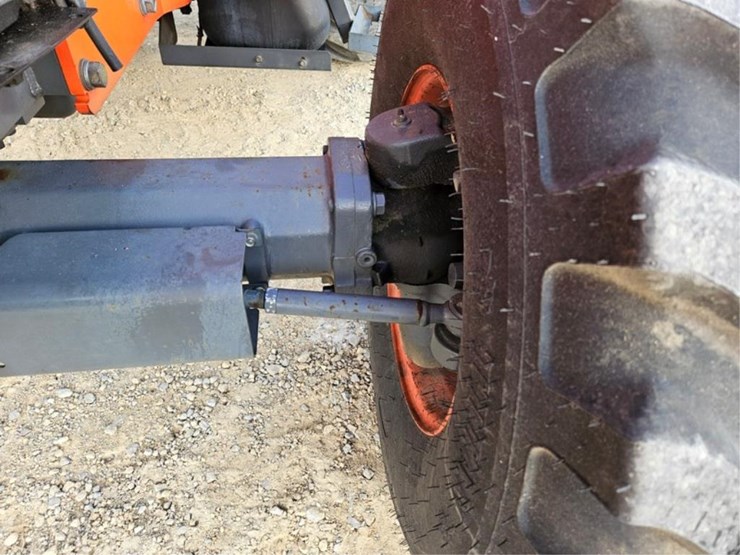 kubota-m7040-image-35