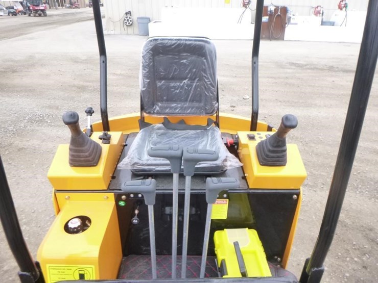 2025-vicsec-vc15-hydraulic-excavator-image-19