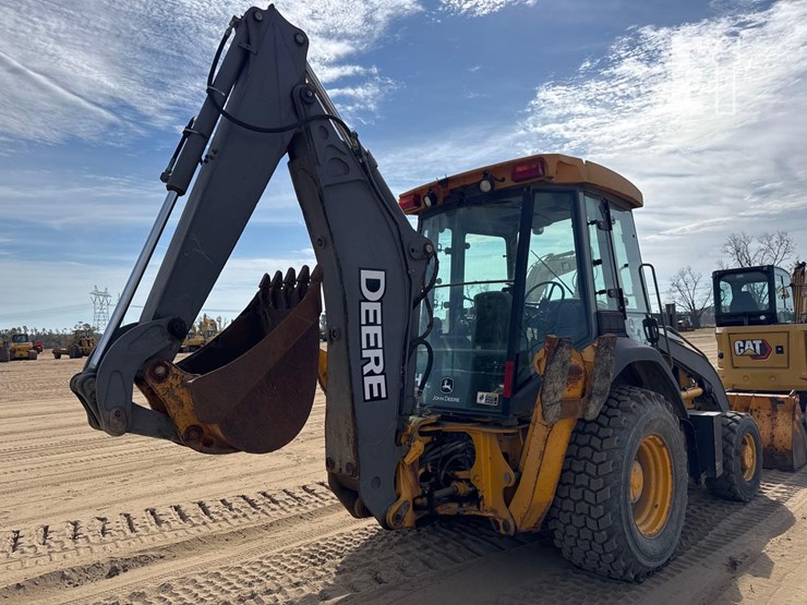 2010-deere-310j-image-4