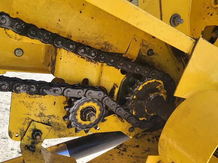 new-holland-cr9040-image-91