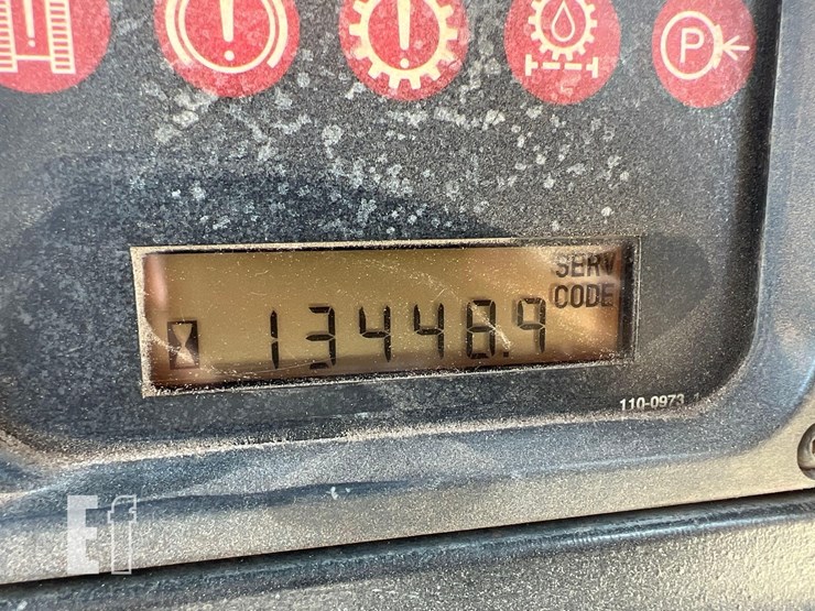 caterpillar-d6m-image-37