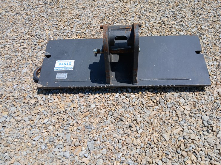 #21915-•-hydraulic-breaker-mount-for-skid-steer-image-3