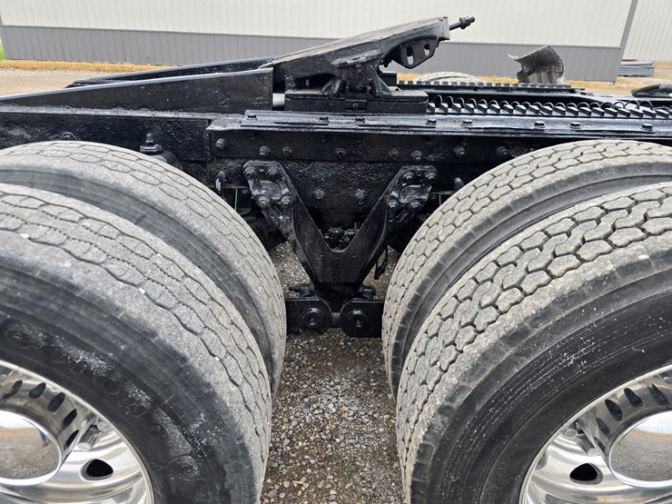 1999-kenworth-w900l-image-103