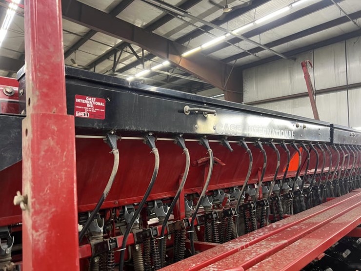 case-ih-5400-image-12