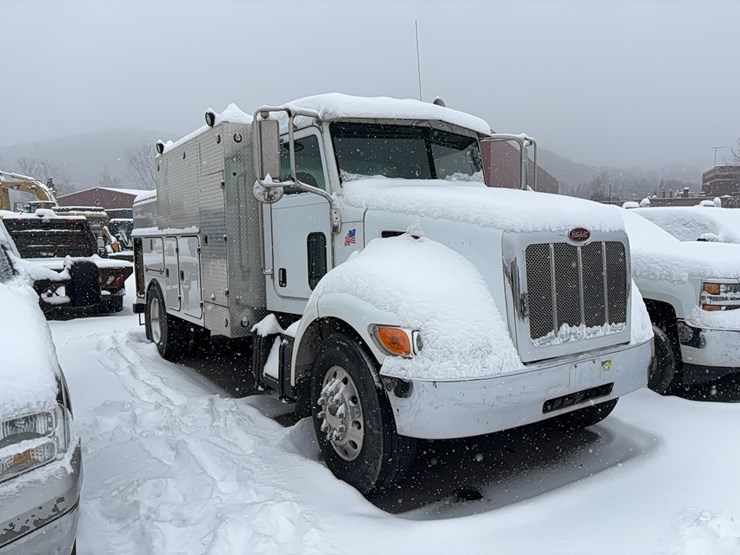 caterpillar-c7-image-2