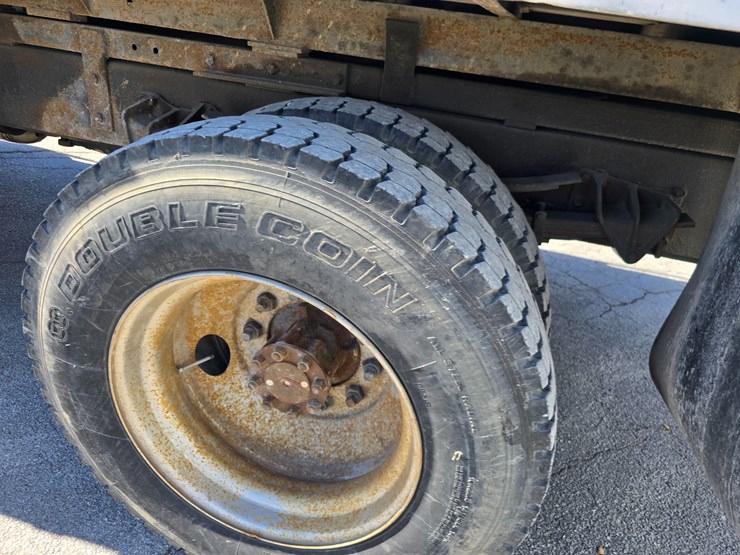 1999-international-4700-image-77