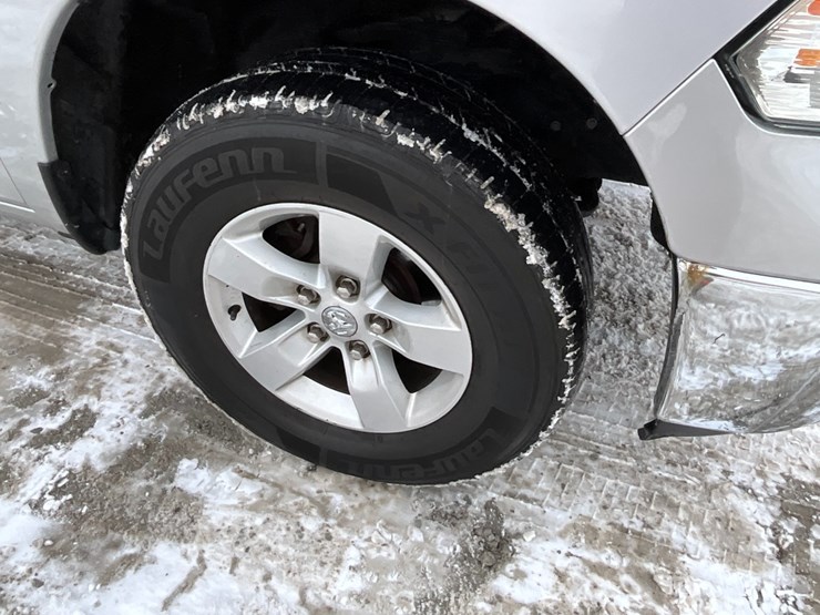 2015-dodge-1500-image-6