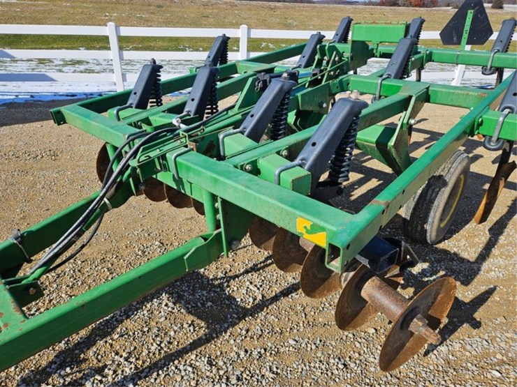 john-deere-714-image-13