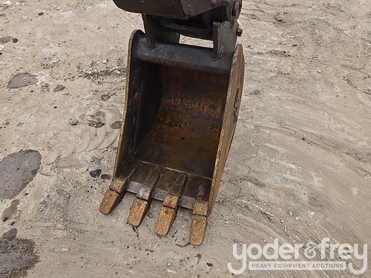 2017-kubota-u35-4-image-11