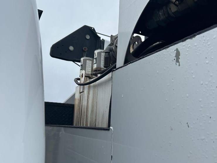 ford-f750-sd-image-45