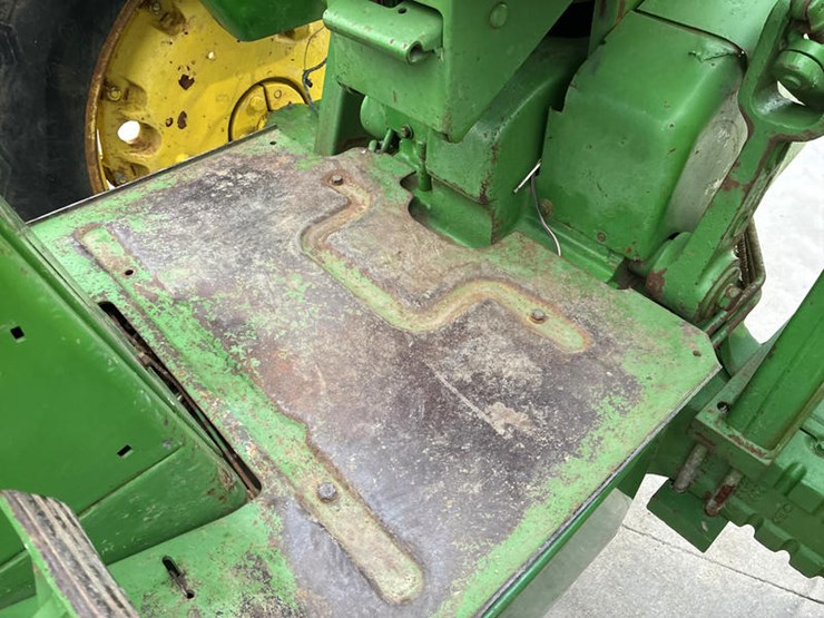 john-deere-4020-image-59