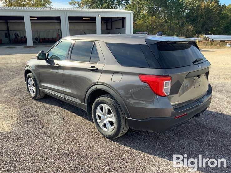 ford-explorer-police-interceptor-image-7